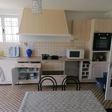 Petite Caravane Deux Places Saint-Corneille Exterior foto